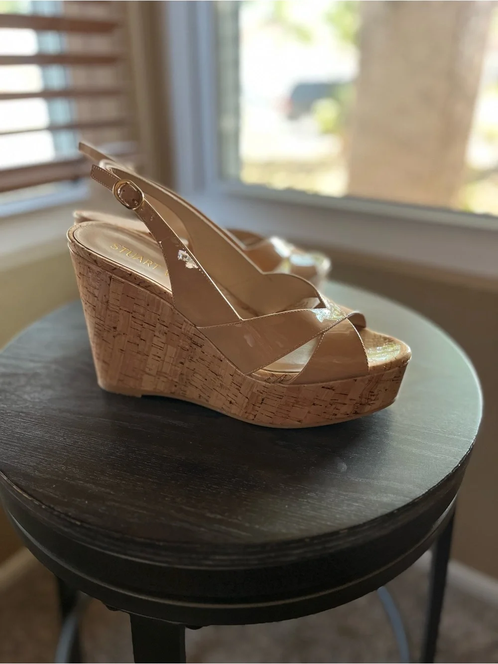 Stuart Weitzman Nude Patent Cork Wedge Sandals - Picture 4 of 8